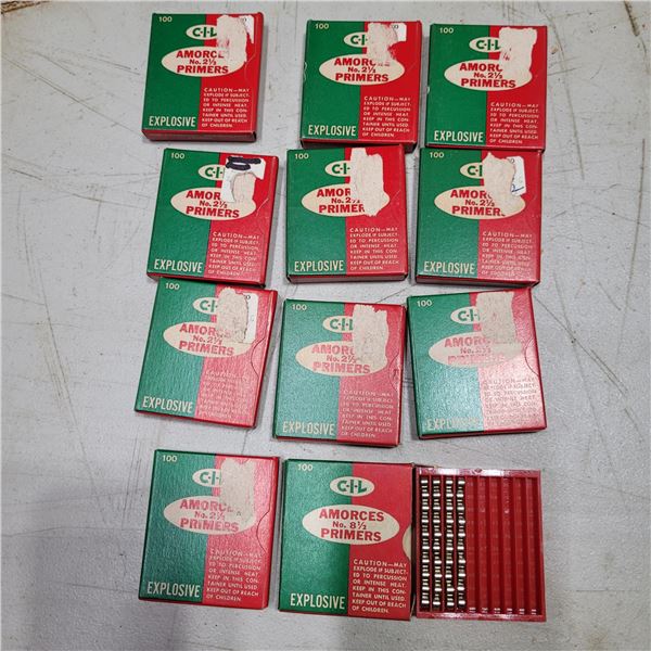 1040 Vintage CIL #2 1/2  Primers