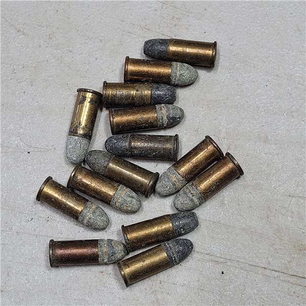 38 Short Colt Cartridges  14 Count Collectible