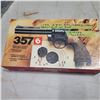 Image 2 : Crosman .357  .177 Cal  Pellet Revolver