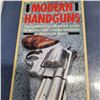 Image 2 : 2 Handgun Books