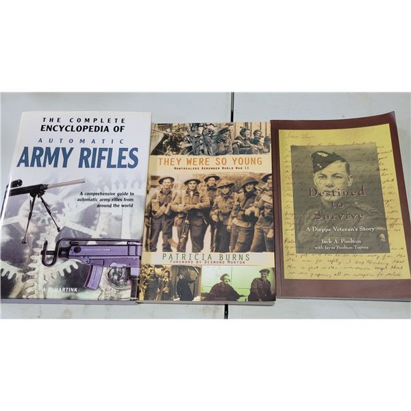 Automatic Army Rifles + 2 War Books