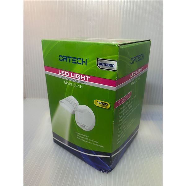 Group of 13 Ortech Brown LED Lights