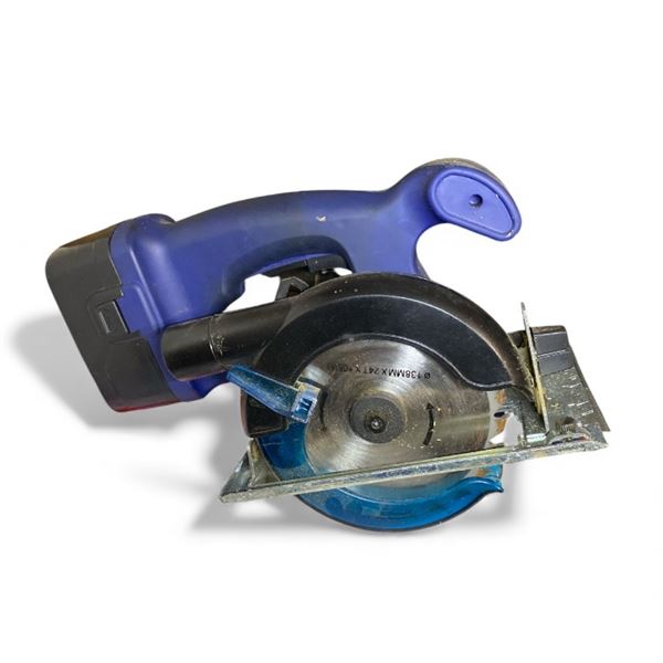 Power XT cordless saw with case