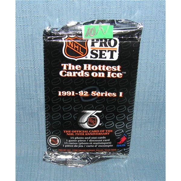 Pro set factory sealed hockey pack