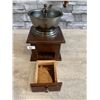 Image 2 : Vintage Coffee Grinder