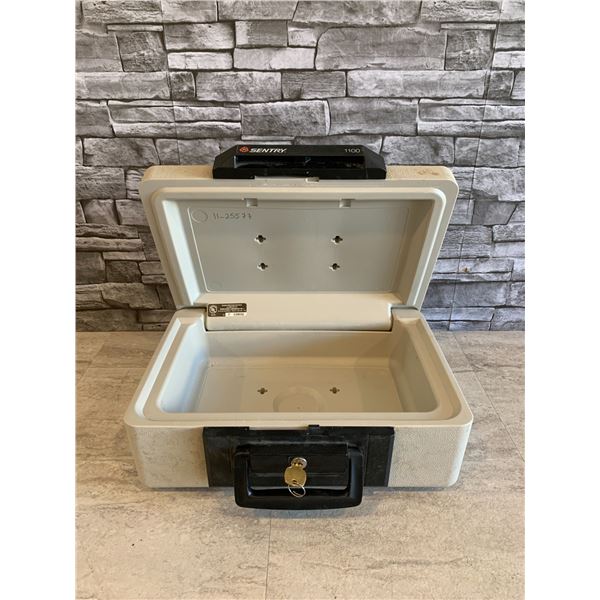 Sentry 1100 Fireproof Safe