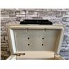 Image 3 : Sentry 1100 Fireproof Safe