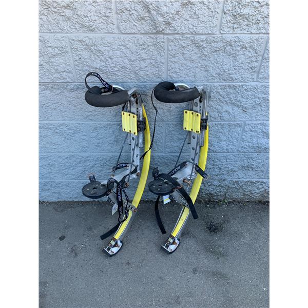 Skyrunner Stilts