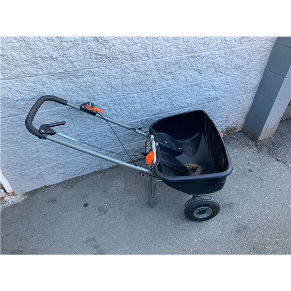 Scotts Turf Builder Pro Broadcast Spreader - Air Filled Tires