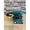 Image 3 : Makita Corded Finishing Sander Model: LR21670 - Works