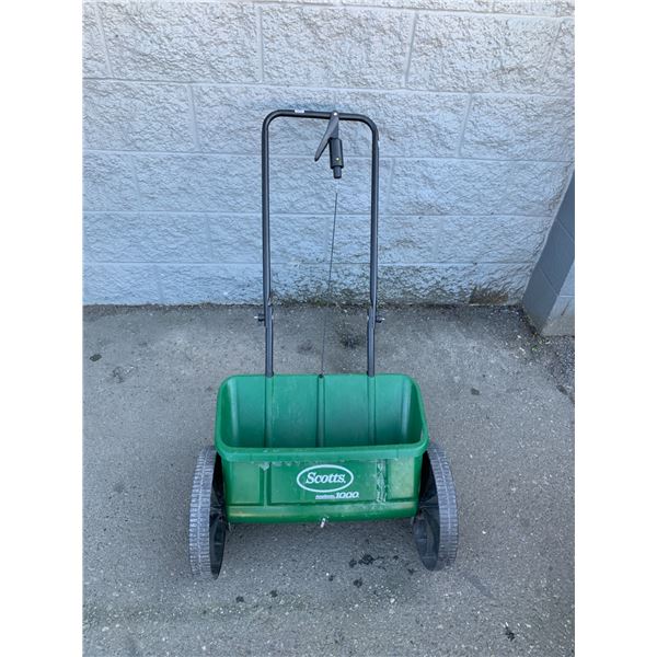 Scotts AccuGreen 1000 Spreader