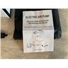 Image 2 : LQ-168 Rechargeable Electric Air Pump With Attachments