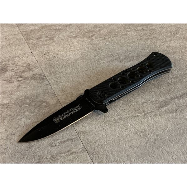 Smith & Wesson ExtremeOps Drop Point Folding Knife