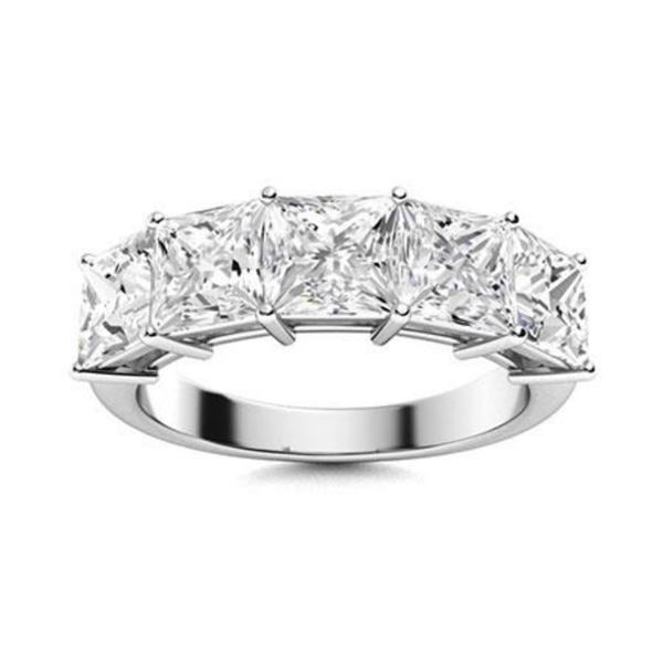 Gold & White Diamond 2 Cts Ring