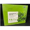 Image 2 : Fenyi 5PC Green Tea Skincare Kit - Refreshes & Hydrates Skin - Brand New