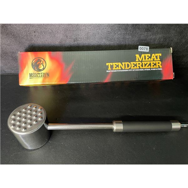 1 Mountain Grillers Heavy-Duty Meat Tenderizer/Meat Mallet Tool for Kitchen/BBQ - New