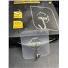Image 3 : 4 Boxes of Transparent Multi-Purpose Adhesive Wall Hooks (15 Hooks Per Pack) - New