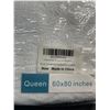Image 2 : 1 Queen-Size 100% Waterproof Mattress Protector (60 x 80") Breathable Cotton/Hypoallergenic - New
