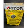 Image 2 : 1 Victor Fast-Kill Refillable Mouse Poison Bait Station - Includes 1 Bait Station + 16 Refills - New
