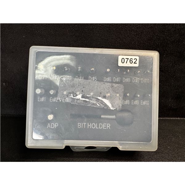 1 22PC Damaged Screw Extractor Set with Bit Holder and Storage Case - New