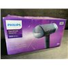 Image 3 : 1 Philips Handheld Steamer 3000 Series; 1000W Compact and Foldable Steamer - New