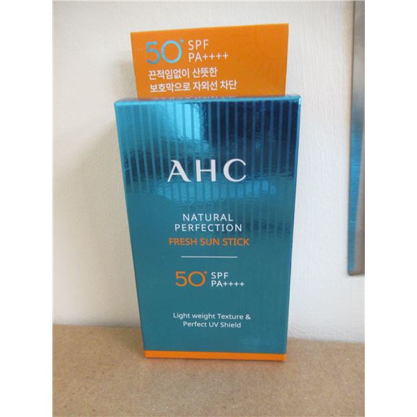 LOT DE 50 ÉCRANS SOLAIRE AHC FRESH SUN STICKS 50 SPF
