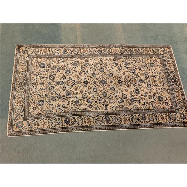 TAPIS 101"x59"
