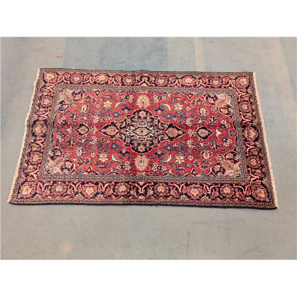 TAPIS 76"x46"
