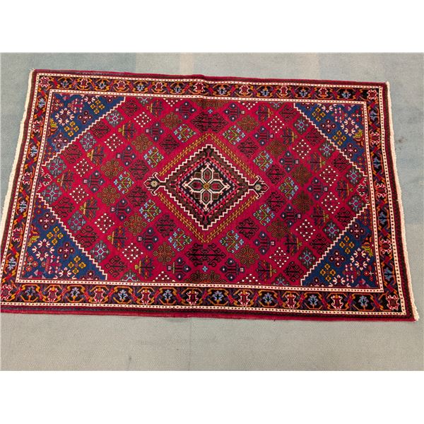 TAPIS 81"x52"
