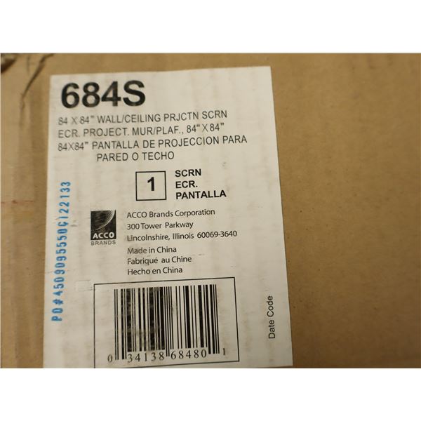 ÉCRAN DE PROJECTION 84"x84" ACCO 684S