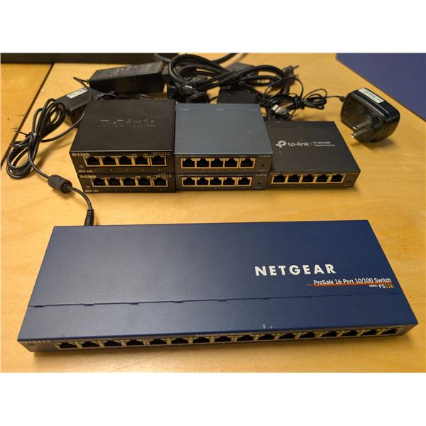 LOT: 6 SWITCH DE RESEAU ASST