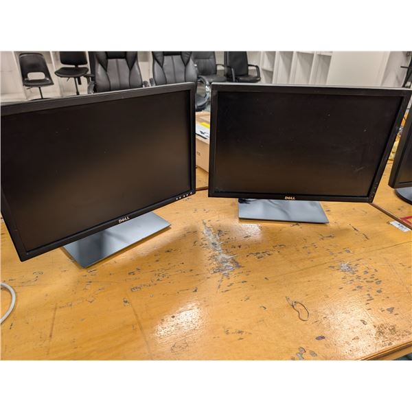 LOT: 2 MONITEURS 22" DELL ASST.