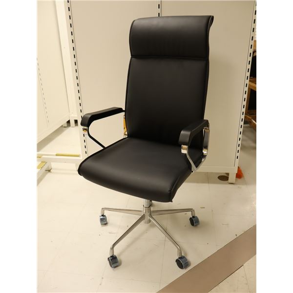 CHAISE DE SALLE DE RÉUNION