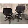 Image 2 : LOT: 2 CHAISES DE BUREAU