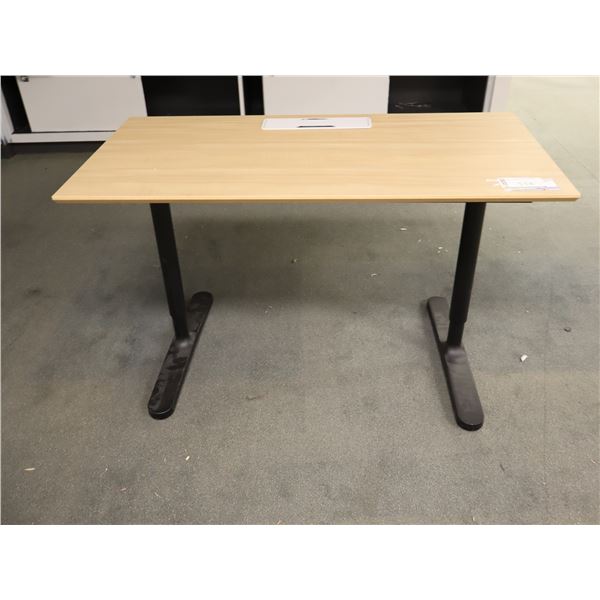 BUREAU EN BOIS ET METAL