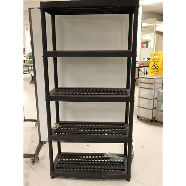 ÉTAGÈRE EN PLASTIQUE 5 TABLETTES 36"x18"x72"