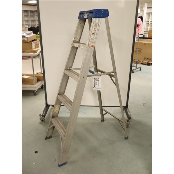 ESCABEAU EN ALUM. 5'