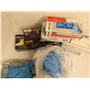 Image 2 : LOT: GANTS JETTABLES ASST