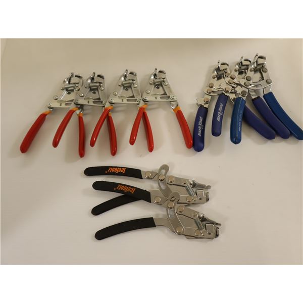 LOT: 9 TIRE-CÂBLE ASST