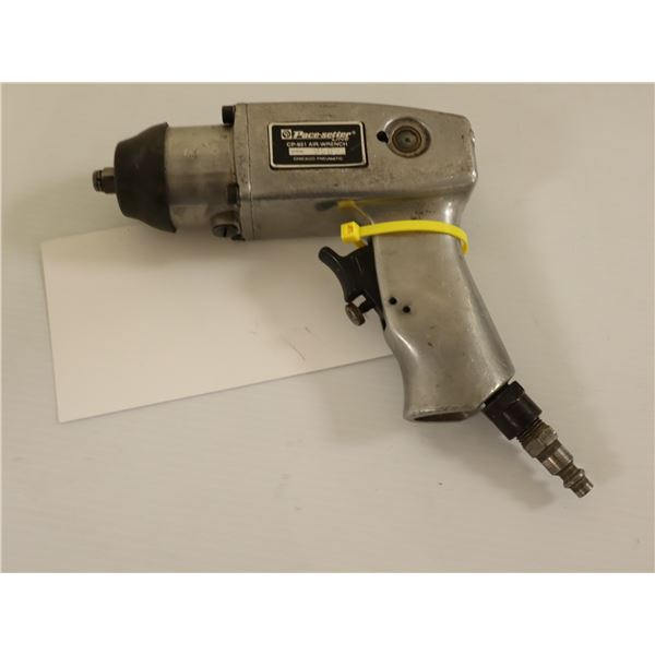 AIR WRENCH PNEUMATIQUE PACE SETTER CP-821