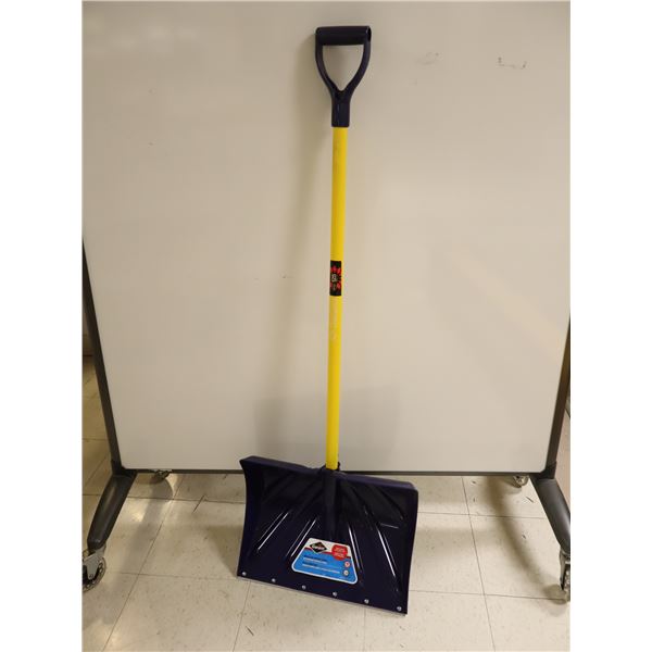 PAIL DE NEIGE *NEUF*