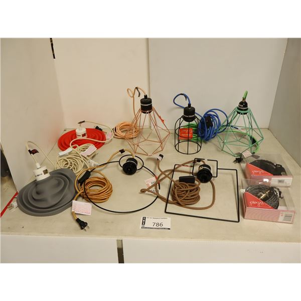 LOT DE 9 PLOG-IT OUVERTS (NOS PRODUITS POUR DEMO)