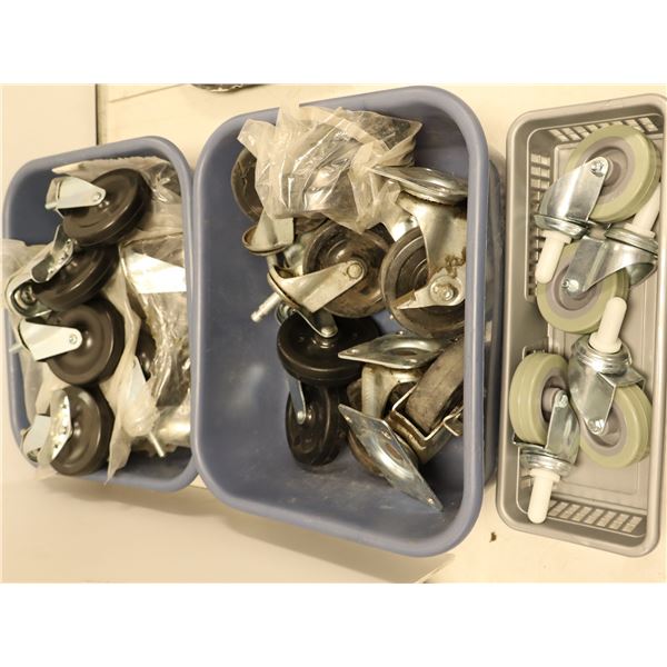 LOT DE 7 KIT DES ROUES ASST