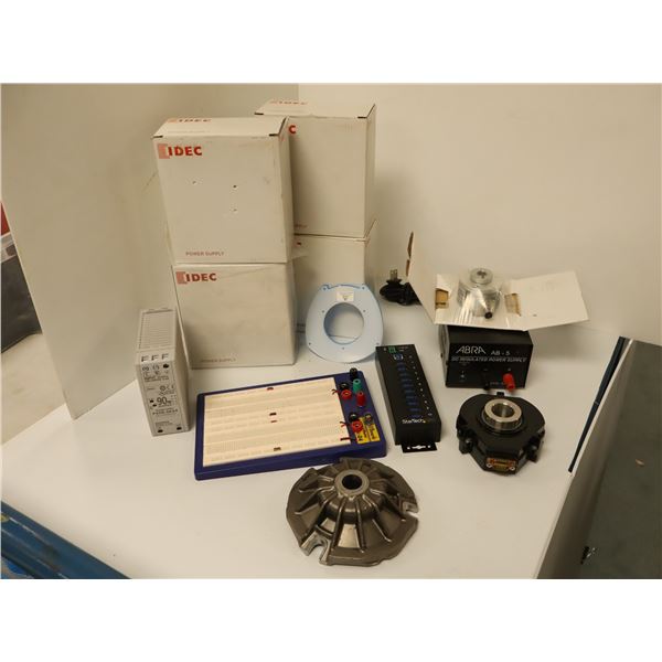 LOT DES PRODUITS ELECTRONIQUE ASST