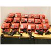 Image 1 : LOT DE 36 CHARGEURS MILWAUKEE