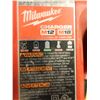 Image 2 : LOT DE 43 CHARGEURS MILWAUKEE