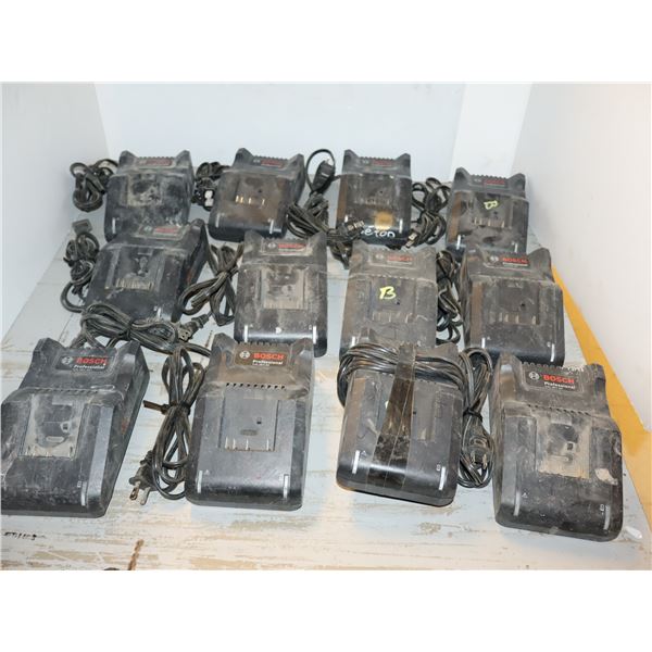 LOT DE 12 CHARGEURS BOSCH