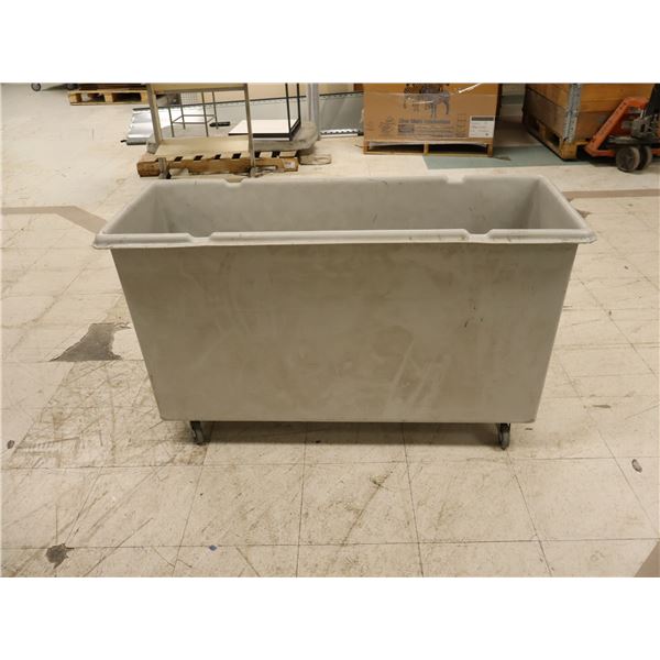 BAC MOBILE EN PLASTC 48"x19"x28"