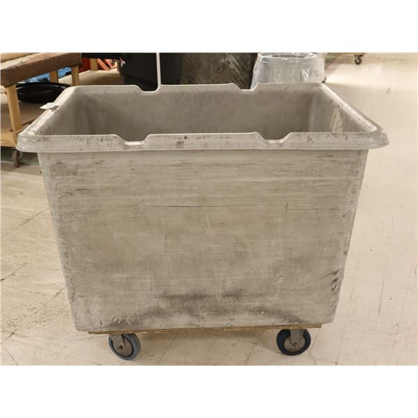 BAC MOBILE EN PLASTC 42"x30"x35"