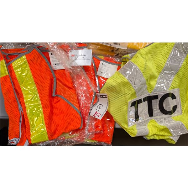 LOT DE 4 GILET DE SÉCURITÉ ASST